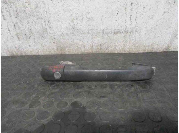 Replacement exterior tailgate handle for Mercedes-Benz Sprinter (W901,W904) closed box 2.3 diesel OEM IAM reference 