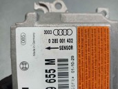 Replacement airbag control unit for Audi A6 Saloon (4B2) 2.5 V6 24V TDI CAT (AYM) OEM IAM reference 4B0959655M 0285001432 BOSCH