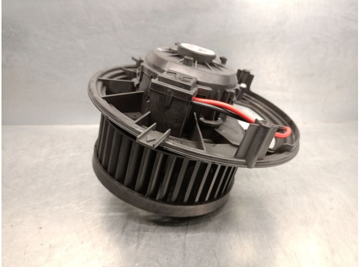 Recambio de motor calefaccion para seat tarraco (kn2) 2.0 tsi 4drive referencia OEM IAM 3Q1819021C 5WB819021A 