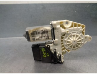 Recambio de motor elevalunas trasero izquierdo para seat leon (1m1) 1.9 tdi referencia OEM IAM 1C0959811A 18 PINES 5 PUERTAS