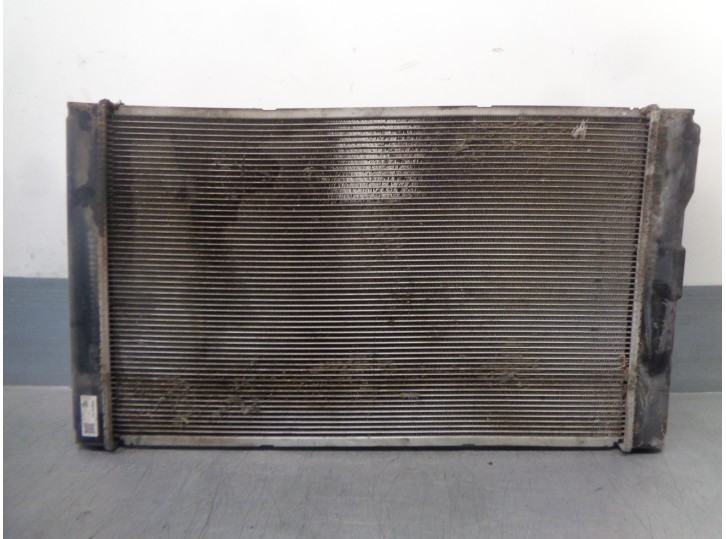 Recambio de radiador agua para toyota auris 1.8 16v (híbrido) referencia OEM IAM 164000T240 4221341041 4221341041 DENSO