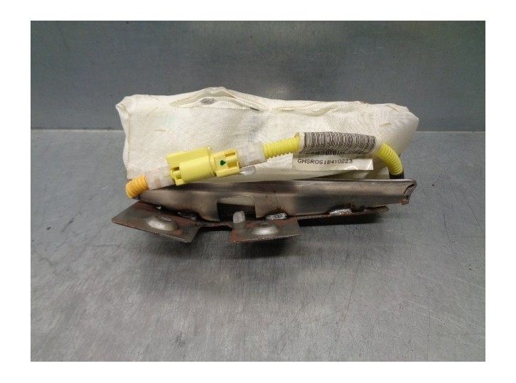 Recambio de airbag lateral trasero izquierdo para kia opirus 3.5 v6 cat referencia OEM IAM P601353201AA05  