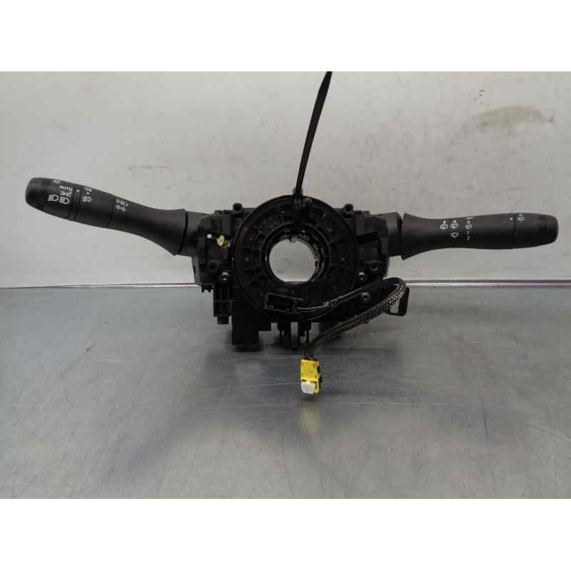 Recambio de mando luces para dacia duster ii 1.6 sce cat referencia OEM IAM 255678207R 255540638R 