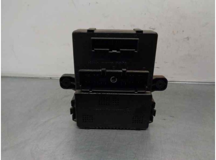 Replacement electronic module for SsangYong Rodius 2.7 Turbodiesel CAT OEM IAM reference 8232021041 