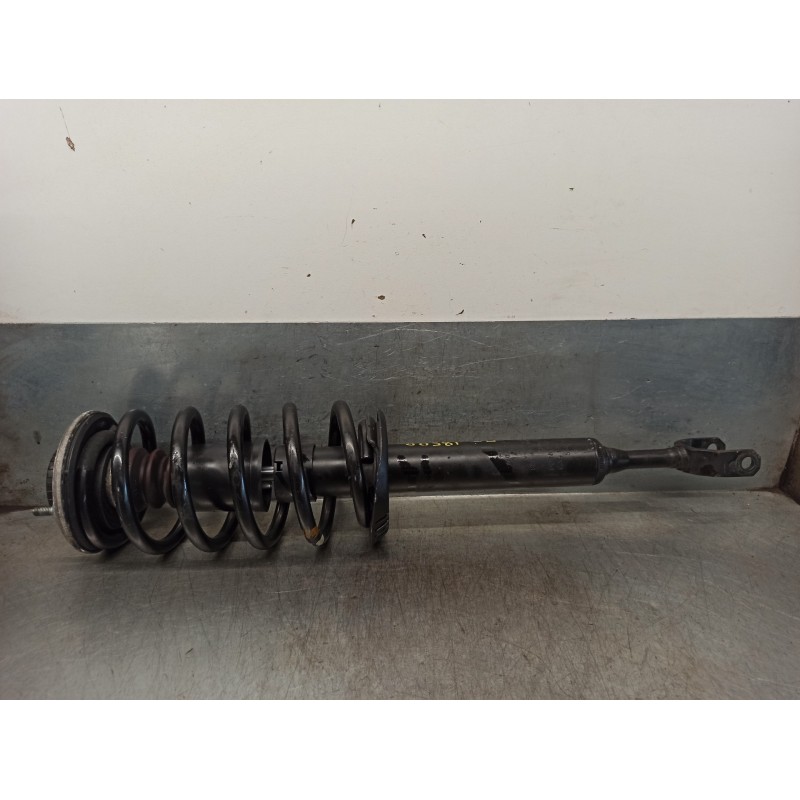 Recambio de amortiguador delantero derecho para audi a4 berlina (b5) 1.8 20v referencia OEM IAM 8D0413031AC 1020433086A BOGE