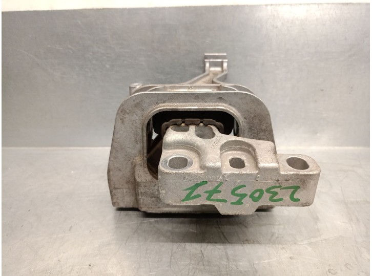 Recambio de soporte motor derecho para seat tarraco (kn2) 2.0 tsi 4drive referencia OEM IAM 5Q0199262BK  