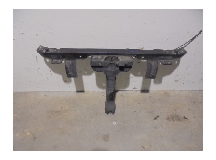 Replacement front panel for Kia Opirus 3.5 V6 CAT OEM IAM reference 841913F000 SHEET METAL WITH LOCK 