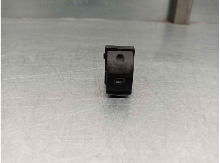 Recambio de mando elevalunas trasero derecho para audi q7 (4l) 3.0 v6 24v tdi referencia OEM IAM 4F0959855A 