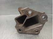 Replacement left engine mount for Land Rover Range Rover Sport 2.7 TD V6 CAT OEM IAM reference KKU500580 