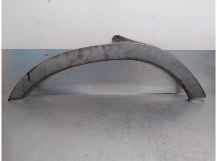 Recambio de aletin delantero izquierdo para renault master desde ´98 2.2 diesel referencia OEM IAM 7701692570 