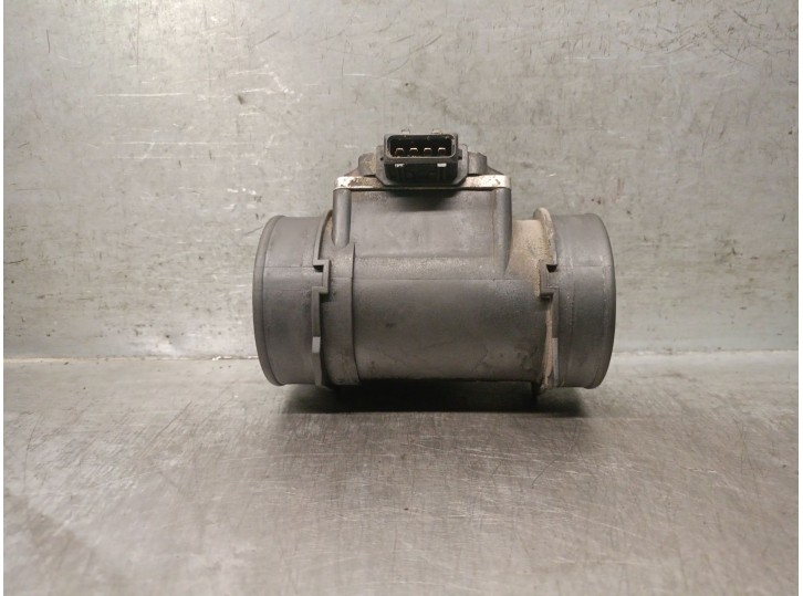 Replacement mass air flow sensor for Fiat Punto (199_) 1.3 D Multijet OEM IAM reference 90411957 51831050 