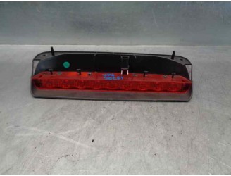 Recambio de luz central de freno para chevrolet aveo 1.2 cat referencia OEM IAM 20110104  