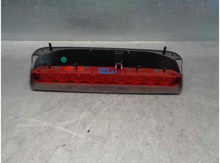 Recambio de luz central de freno para chevrolet aveo 1.2 cat referencia OEM IAM 20110104 