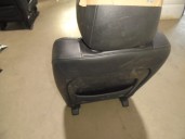 Recambio de asiento delantero derecho para ssangyong rexton w 2.0 td cat referencia OEM IAM CUERO NEGRO 5 PUERTAS