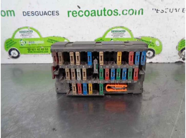 Recambio de caja reles / fusibles para peugeot partner (s1) 1.9 diesel referencia OEM IAM 9568205380 