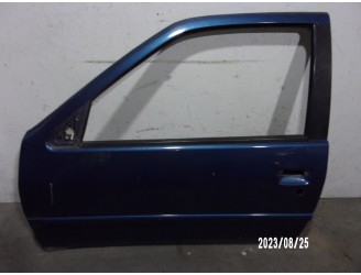 Recambio de puerta delantera izquierda para peugeot 306 berlina 3/5 puertas (s1) 1.9 turbodiesel referencia OEM IAM 9004L8 AZUL 