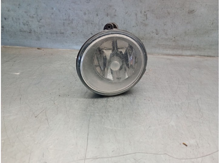 Replacement left fog light for Opel Vivaro 1.9 CDTi CAT (F9Q-760 / L08) OEM IAM reference 91160027 4408447 