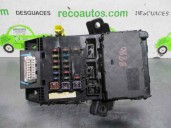 Recambio de caja reles / fusibles para toyota avensis berlina (t 22) 1.6 16v referencia OEM IAM 8264105011 8273005020 
