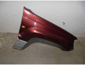 Recambio de aleta delantera derecha para jeep gr.cherokee (wj/wg) 3.1 td cat referencia OEM IAM 55136582AC GRANATE 