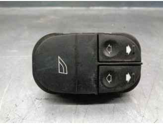 Recambio de mando elevalunas delantero izquierdo para ford mondeo berlina/familiar (fd) 1.8 turbodiesel cat referencia OEM IAM 9