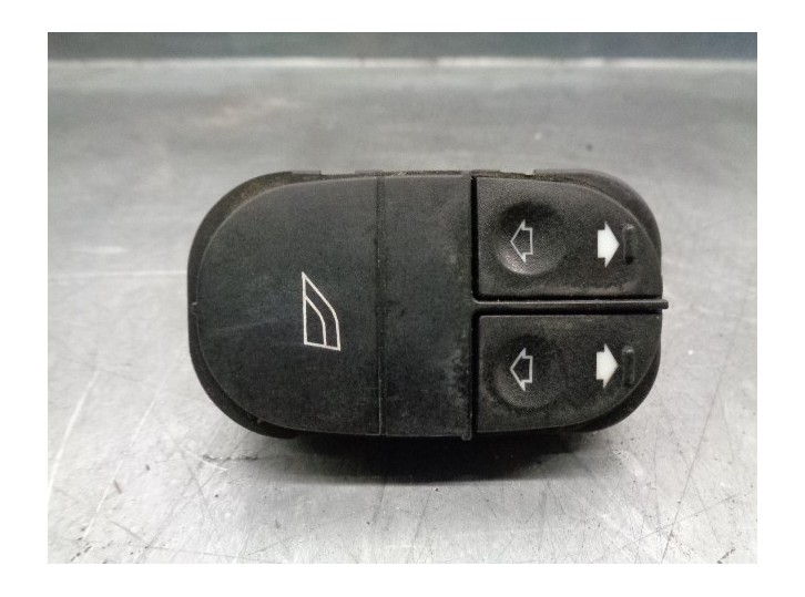 Front left window regulator switch replacement part for Ford Mondeo Saloon/Estate (FD) 1.8 Turbodiesel CAT OEM IAM reference 9