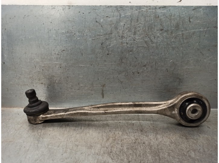 Recambio de brazo suspension superior delantero derecho para audi a4 ber. (b8) 2.0 16v tdi referencia OEM IAM 8K0407506A 