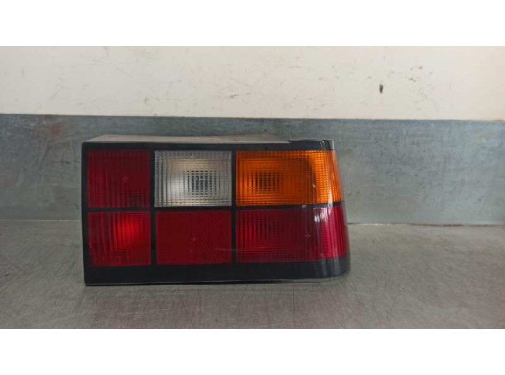 Recambio de piloto trasero derecho para volvo serie 440 1.8 referencia OEM IAM 463501 