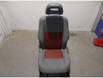 Recambio de asiento delantero derecho para dodge caliber 2.0 16v crd cat referencia OEM IAM 1DQ781DRAA TELA GRIS Y ROJA 5 PUERTA