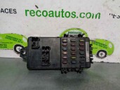 Recambio de caja reles / fusibles para kia carnival 2.9 turbodiesel cat referencia OEM IAM JB200400 