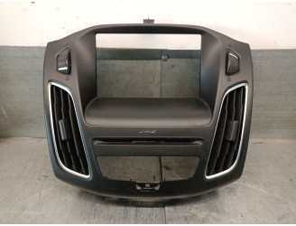 Recambio de rejilla aireadora para ford focus iii turnier 1.0 ecoboost referencia OEM IAM F1EB18835 