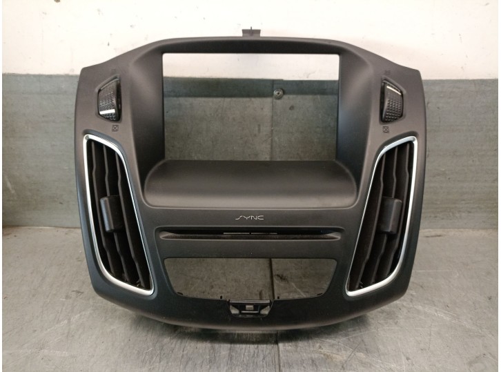 Recambio de rejilla aireadora para ford focus iii turnier 1.0 ecoboost referencia OEM IAM F1EB18835 