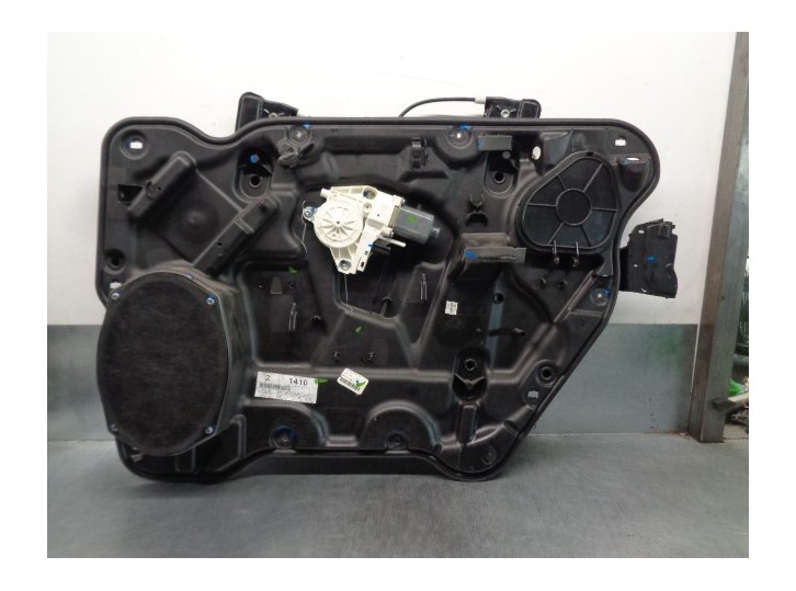 Recambio de elevalunas delantero derecho para dodge journey 2.0 16v crd cat referencia OEM IAM 5183171AA 2 PINES 5 PUERTAS