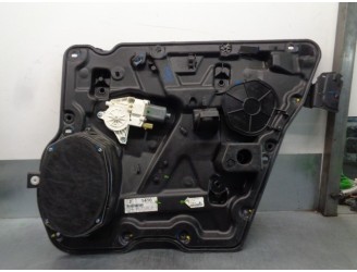 Recambio de elevalunas trasero derecho para dodge journey 2.0 16v crd cat referencia OEM IAM 68043732AA 2 PINES 5 PUERTAS