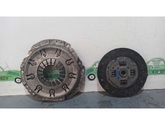 Recambio de kit embrague para nissan almera (n16/e) 1.5 16v cat referencia OEM IAM 320020111 