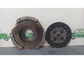 Replacement clutch kit for Nissan Almera (N16/E) 1.5 16V CAT OEM IAM reference 320020111 