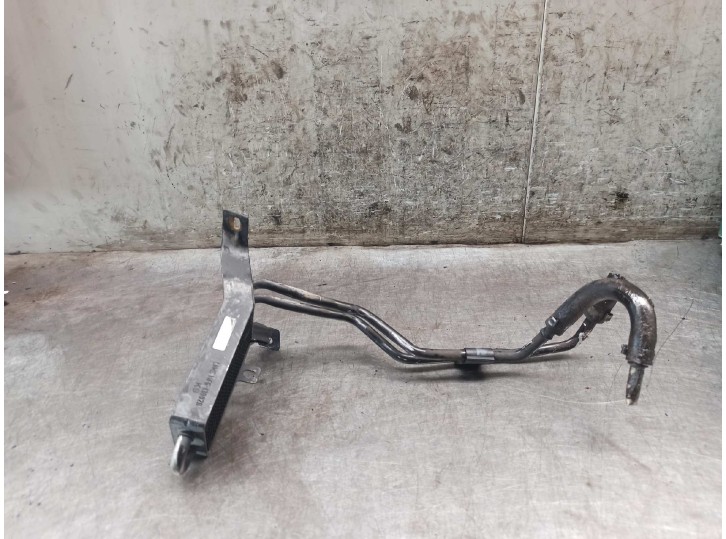 Recambio de radiador caja cambios para jeep gr.cherokee (wj/wg) 3.1 td cat referencia OEM IAM MFG13092B 