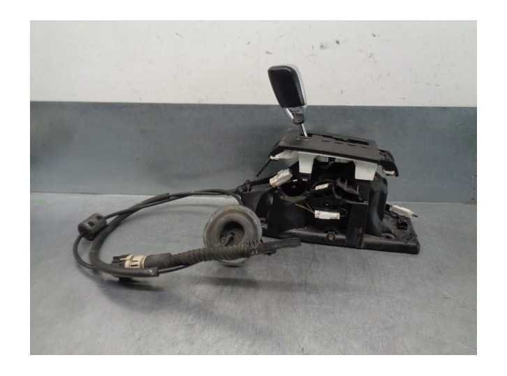 Recambio de palanca cambio para dodge journey 2.0 16v crd cat referencia OEM IAM 04766443AB 