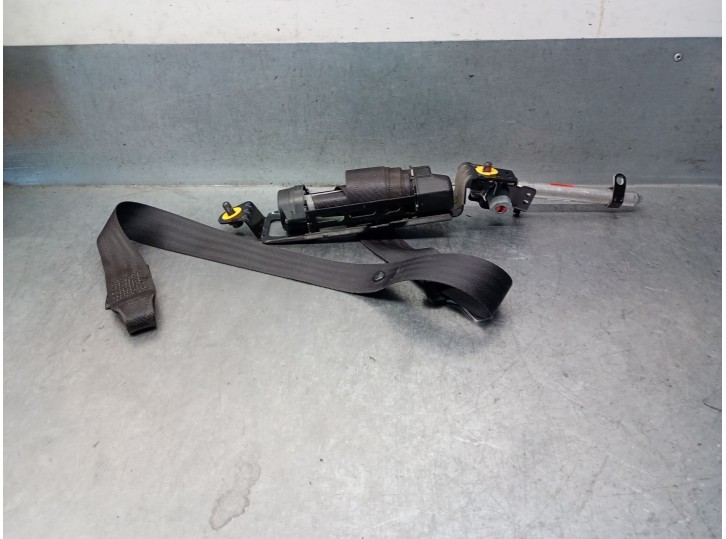 Recambio de cinturon seguridad delantero derecho para volvo c30 (533) 1.8 referencia OEM IAM 30642223 31320499 