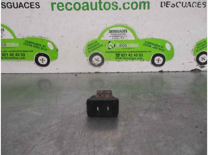 Recambio de mando elevalunas trasero izquierdo para ford focus berlina (cap) 1.6 tdci cat referencia OEM IAM 