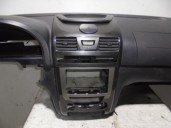 Recambio de salpicadero para ssangyong rexton w 2.0 td cat referencia OEM IAM 7650A08D00LAM NEGRO 