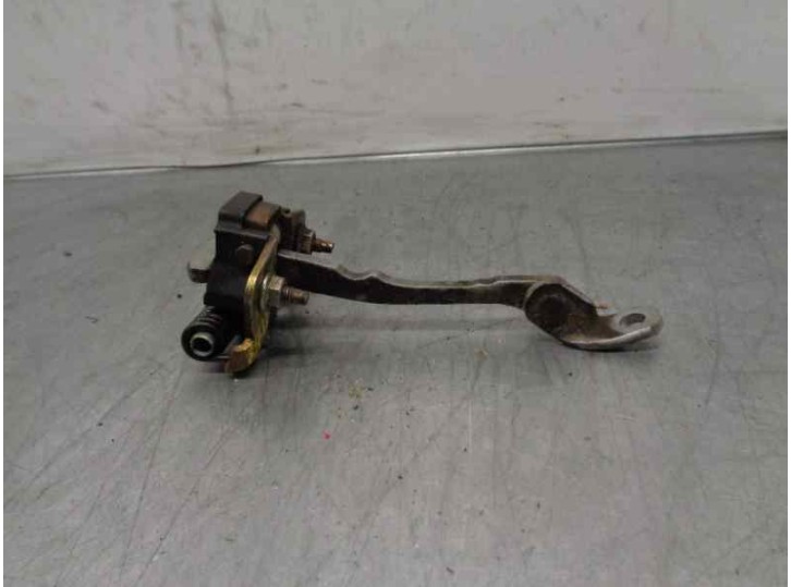 Recambio de retenedor puerta para renault clio ii fase ii (b/cb0) 1.5 dci diesel referencia OEM IAM 