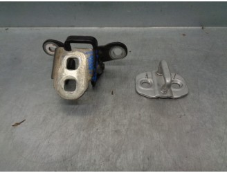 Recambio de bisagra puerta para dodge journey 2.0 16v crd cat referencia OEM IAM 5074256AB 