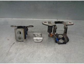Recambio de bisagra puerta para dodge journey 2.0 16v crd cat referencia OEM IAM 5067939AB 4589050AA 
