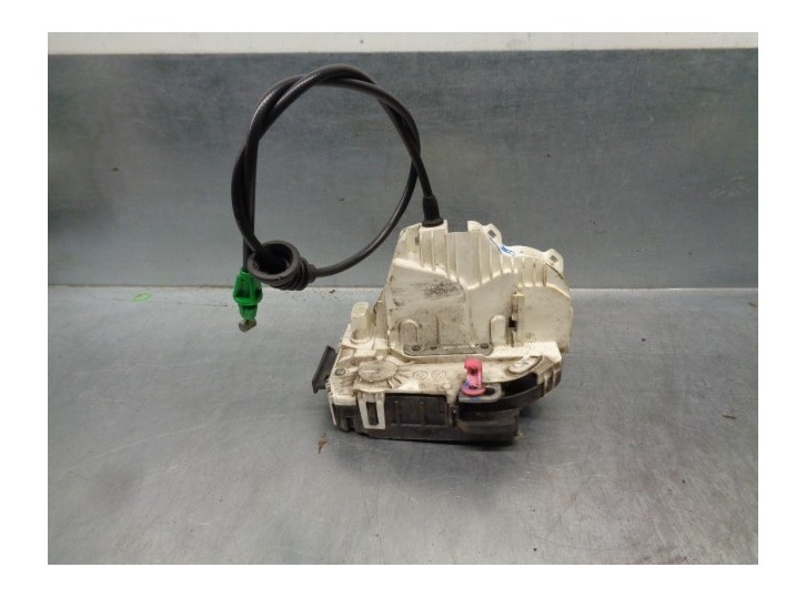 Replacement front right door lock for Dodge Journey 2.0 16V CRD CAT OEM IAM reference P04589694AA 4 PINS 5 DOORS