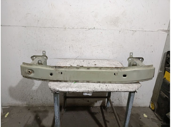 Recambio de refuerzo paragolpes delantero para volvo c30 (533) 1.8 referencia OEM IAM 31353949 31353949 REF DE PL 