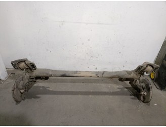 Recambio de puente trasero para chevrolet cruze hatchback 2.0 diesel cat referencia OEM IAM 13427775 13427775 