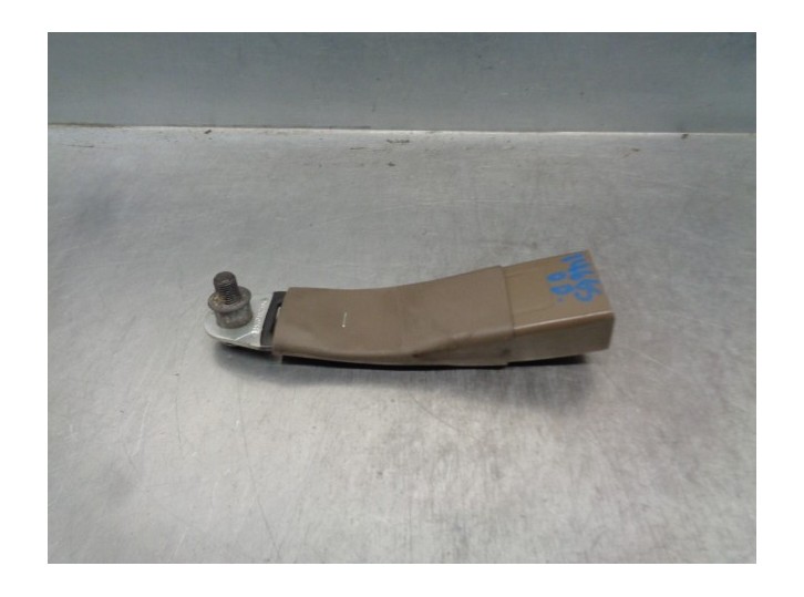 Recambio de enganche cinturon para dodge journey 2.0 16v crd cat referencia OEM IAM 1AN221K7AB  DEL DER.