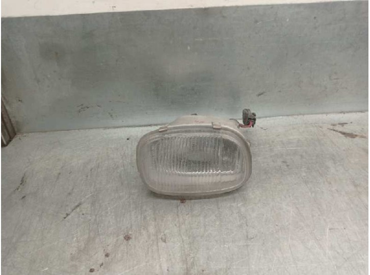 Recambio de faro antiniebla izquierdo para daewoo nubira berlina 2.0 cat referencia OEM IAM 0302001347 