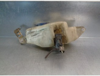Recambio de deposito limpia para peugeot 205 junior 1.8 referencia OEM IAM 