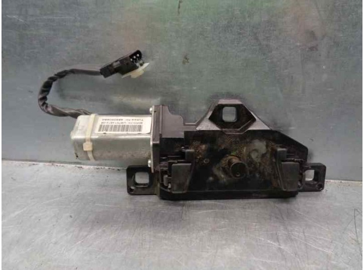 Recambio de motor cierre centralizado porton para bmw serie 7 (e65/e66) 3.0 24v cat referencia OEM IAM 7014872 